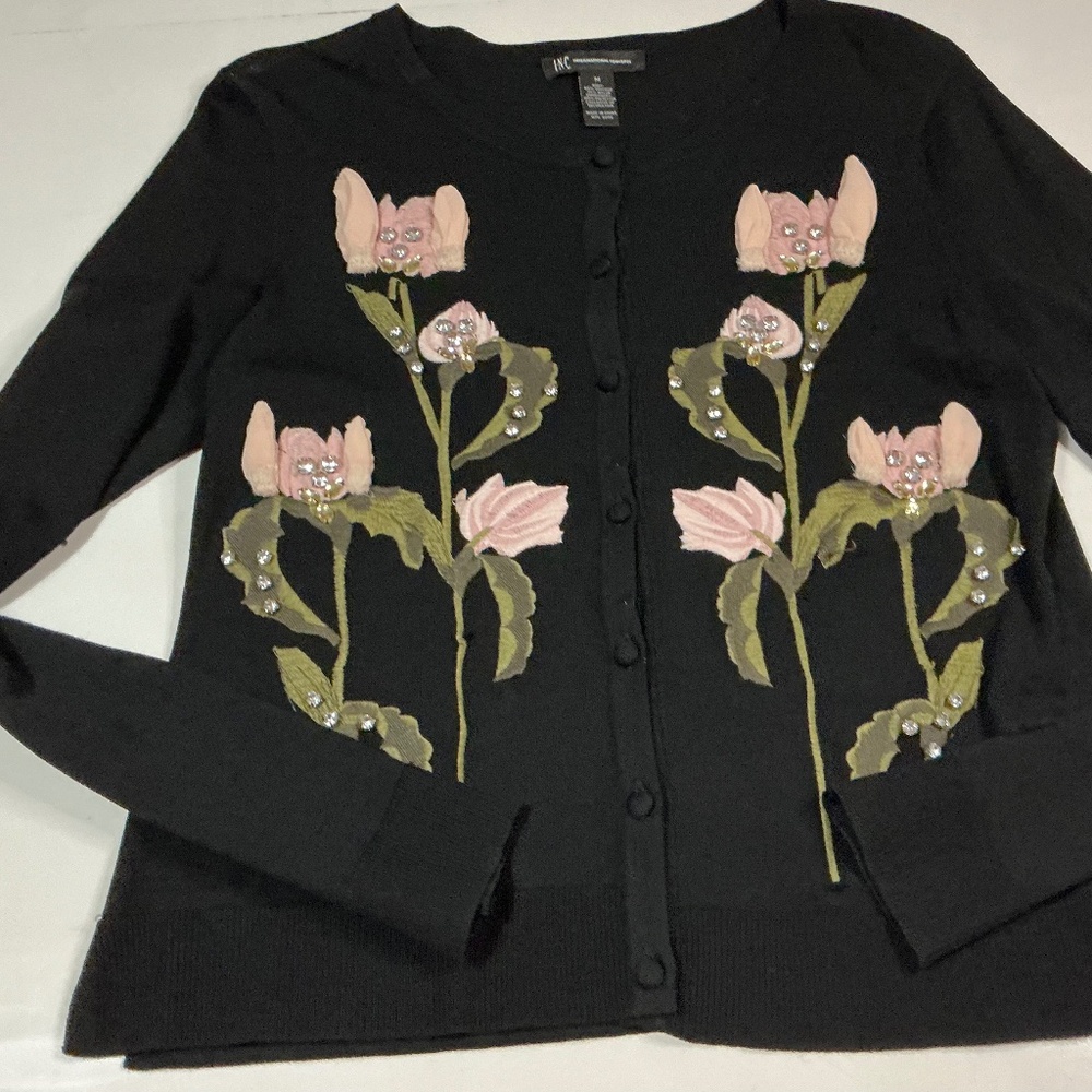 Inc International Concepts women’s spring themefloral black pink cardigan size M